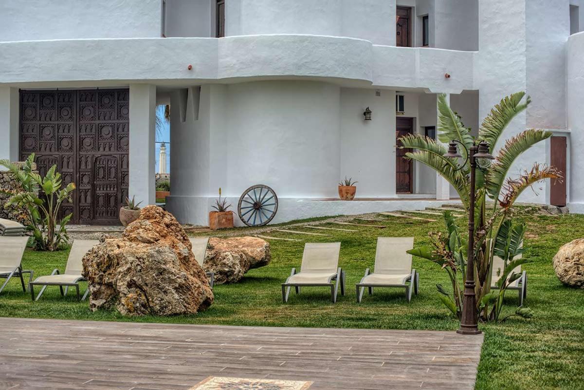 Apartamentos Turisticos Bahia De Trafalgar Zahora Εξωτερικό φωτογραφία