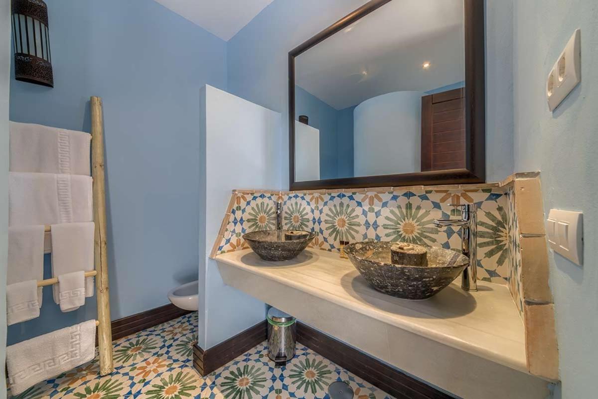Apartamentos Turisticos Bahia De Trafalgar Zahora Εξωτερικό φωτογραφία